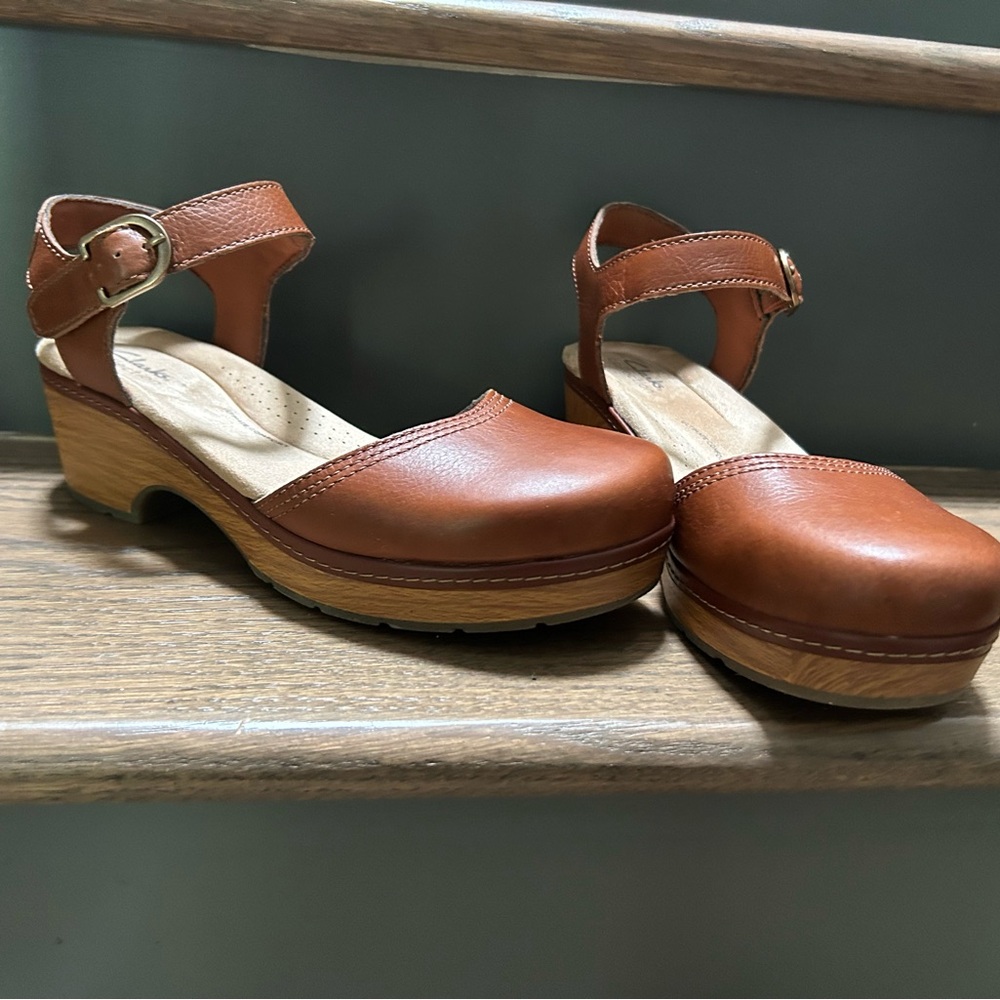 Clarks Paizlee Bay Clogs